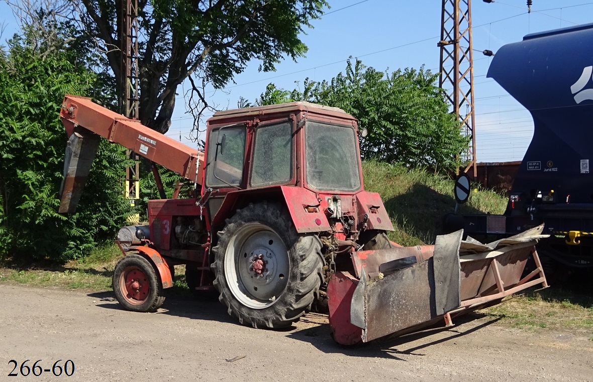 Венгрия, № YEE-372 — МТЗ-80; Венгрия — Конвейерные ленты OPTI-RACK длиной 150 и 150 м