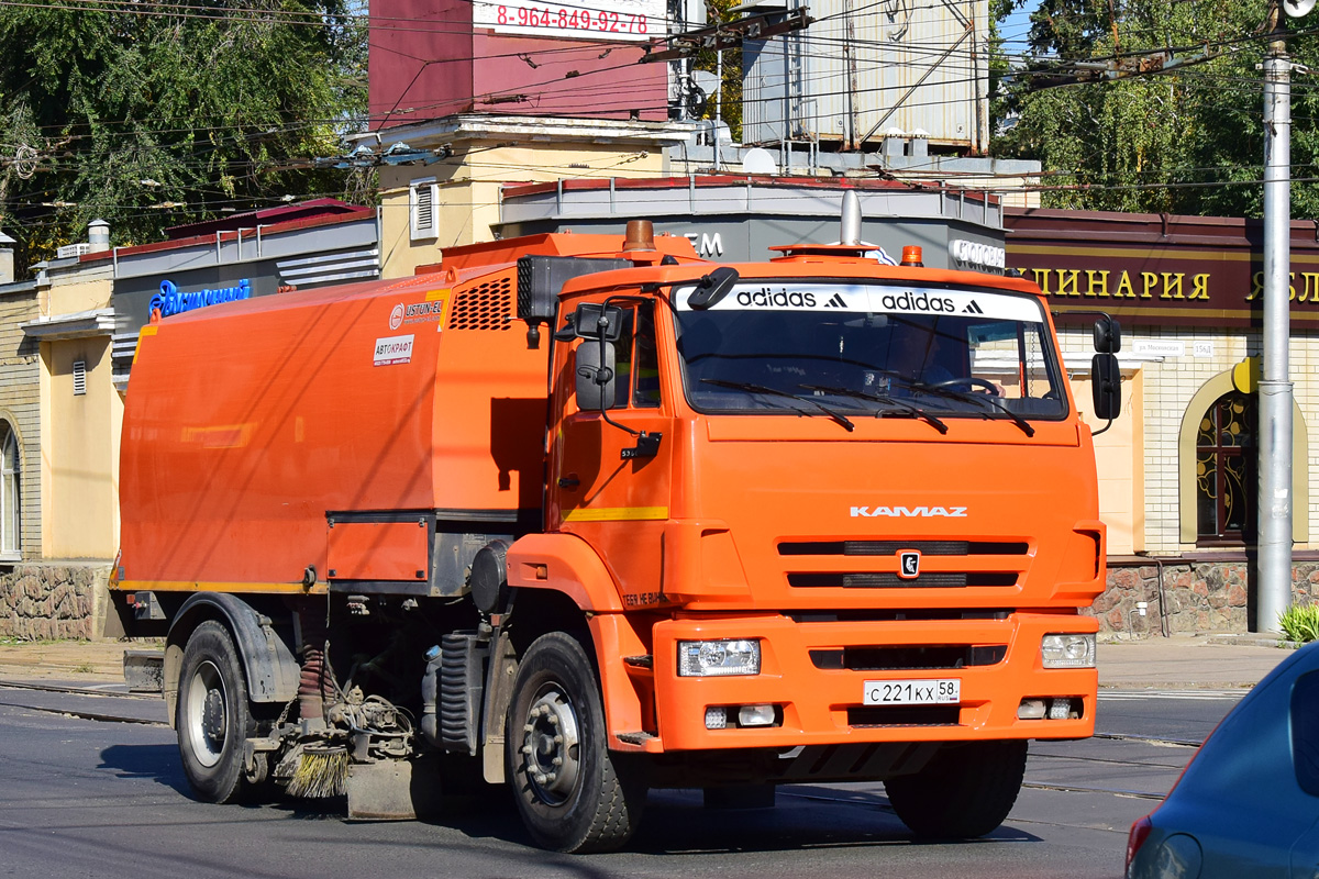 Саратовская область, № С 221 КХ 58 — КамАЗ-53605 (общая модель)