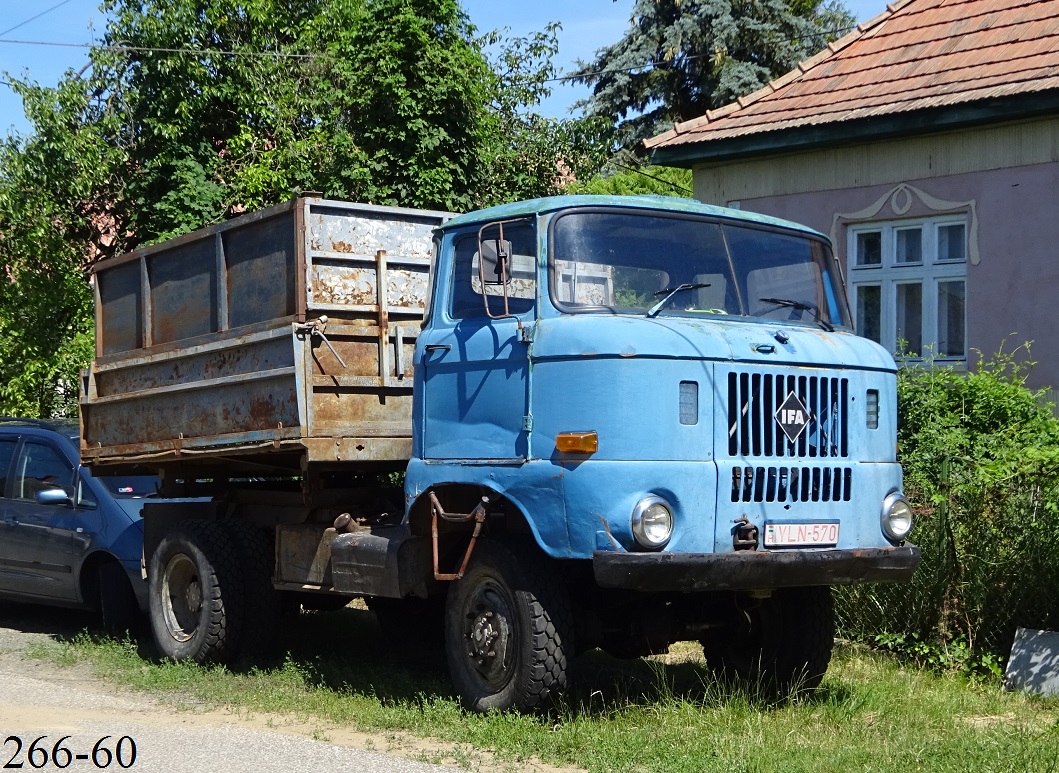 Венгрия, № YLN-570 — IFA W50LA/K, LA/Z