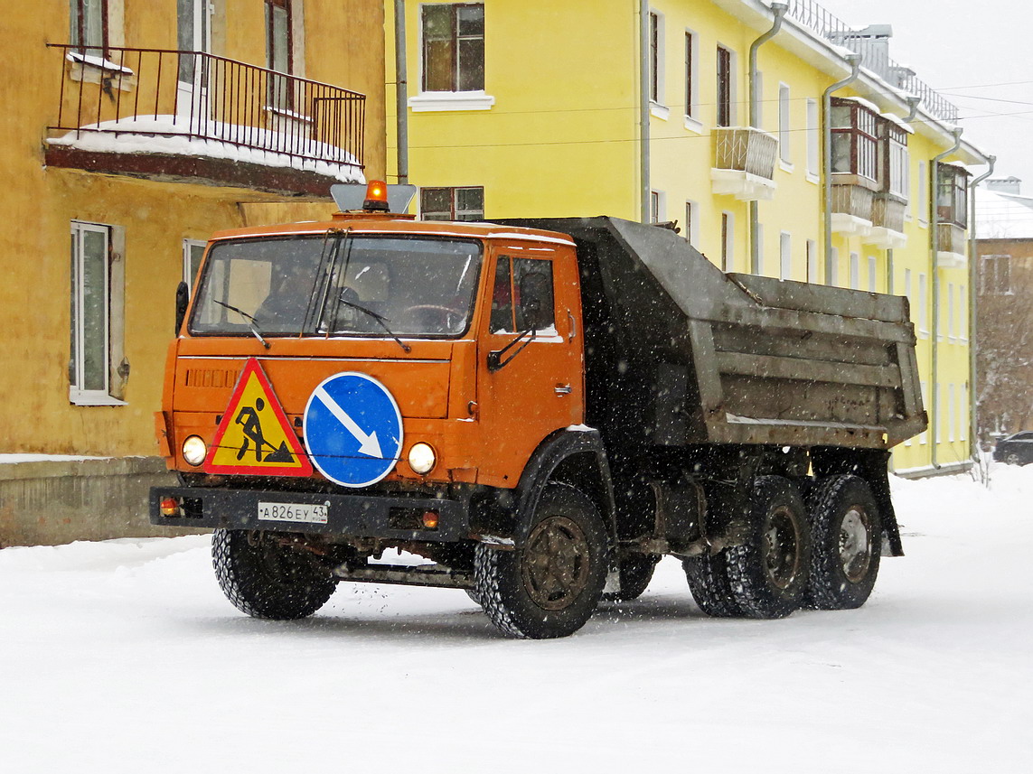 Кировская область, № А 826 ЕУ 43 — КамАЗ-5511