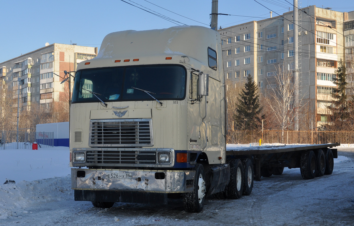 Ханты-Мансийский автоном.округ, № Е 526 НХ 86 — International 9800