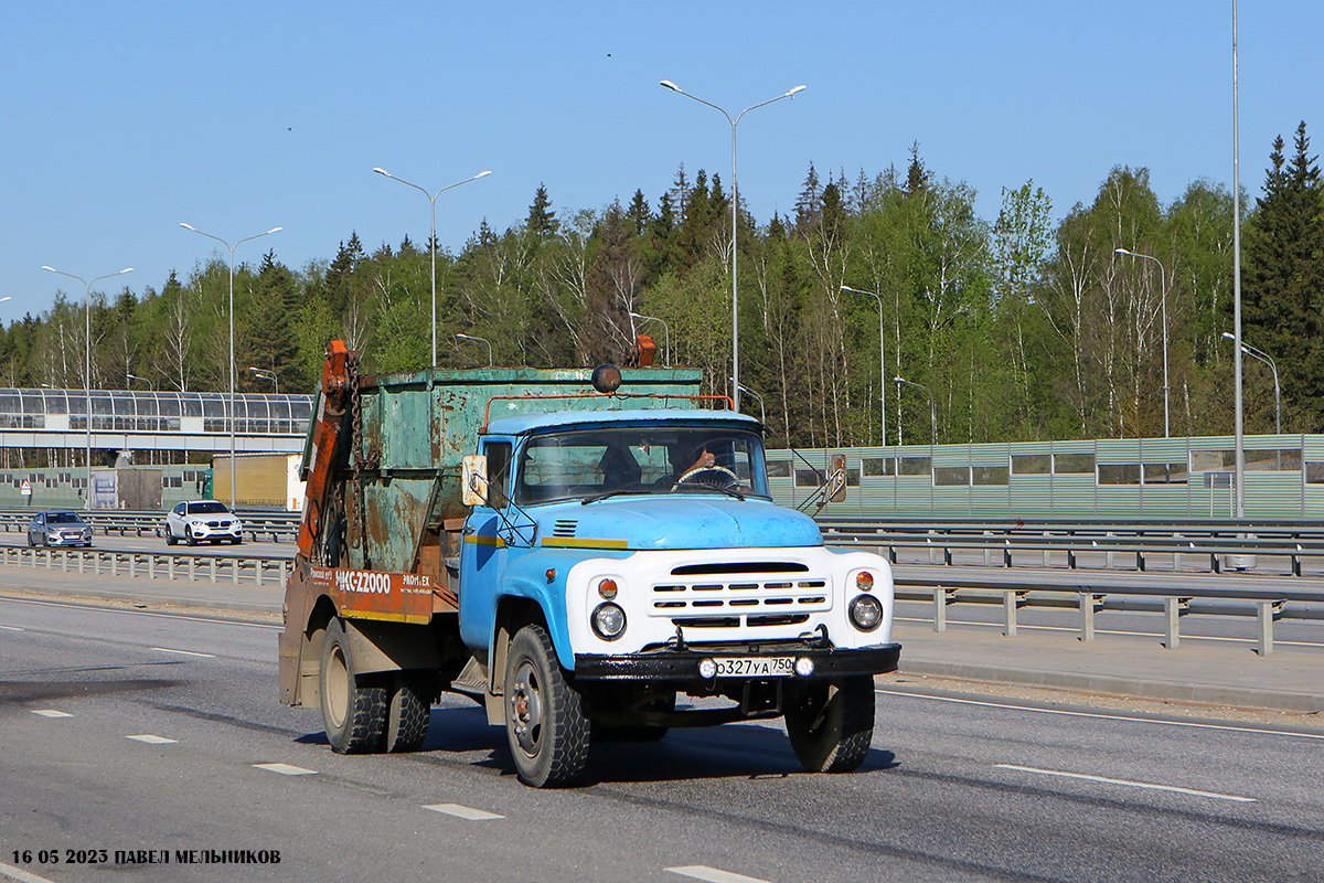 Москва, № О 327 УА 750 — ЗИЛ-431410