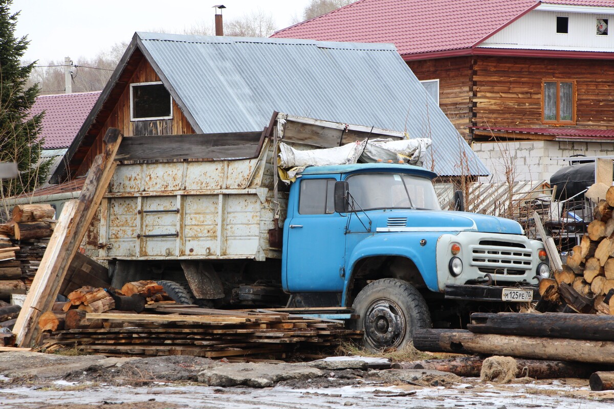 Томская область, № М 125 РЕ 70 — ЗИЛ-496210