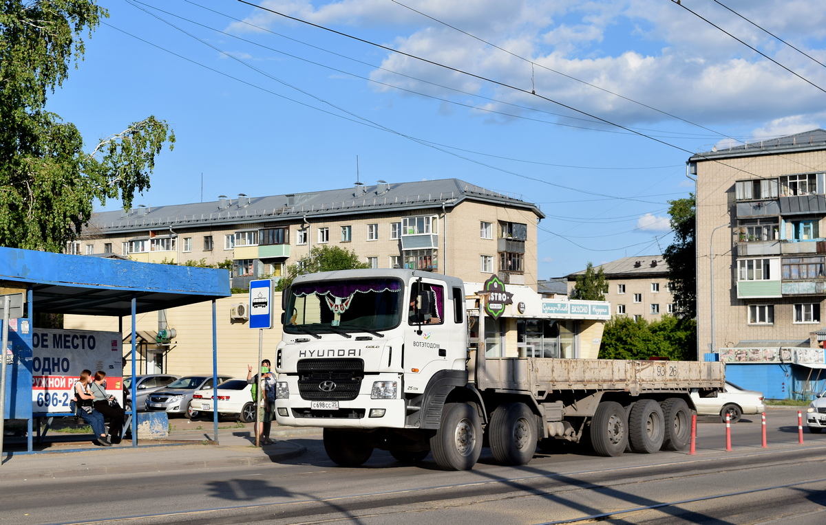 Алтайский край, № С 698 СС 25 — Hyundai Power Truck HD320