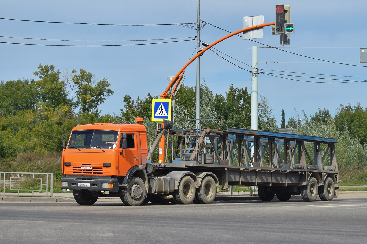 Алтайский край, № У 380 УО 22 — КамАЗ-54115-15 [54115R]