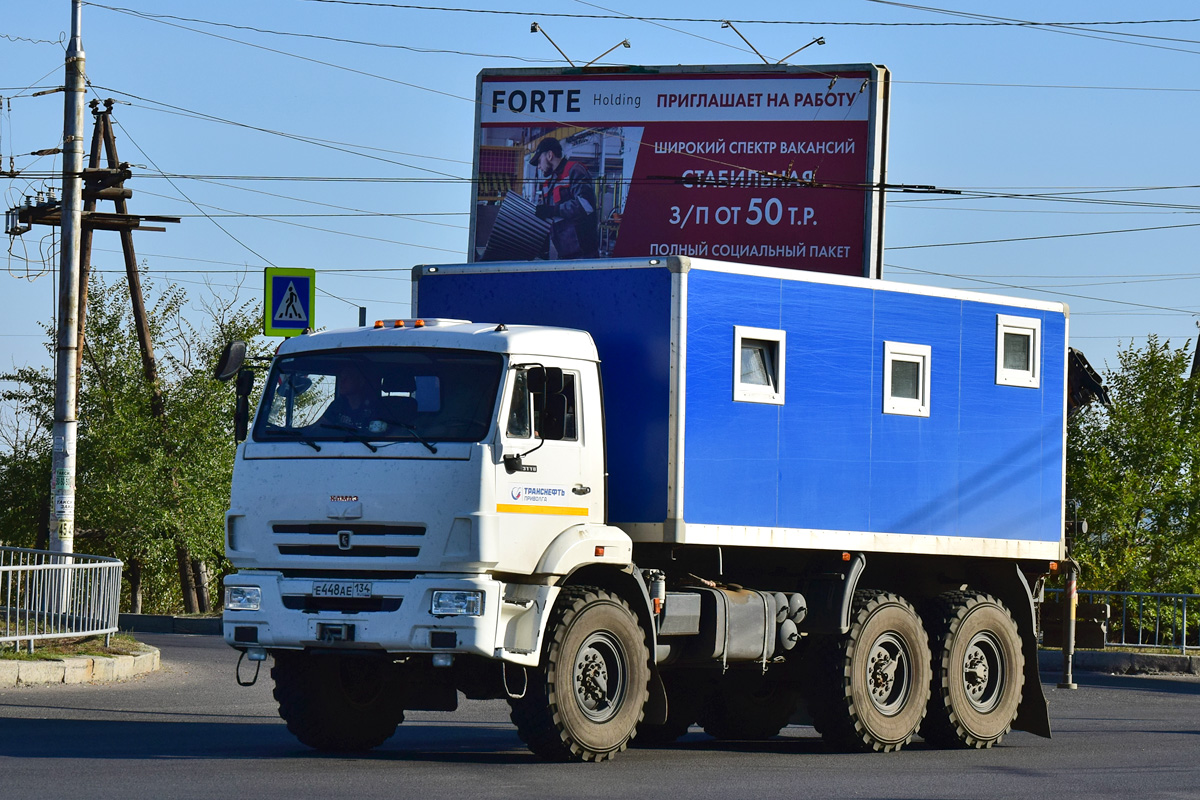 Волгоградская область, № Е 448 АЕ 134 — КамАЗ-43118 (общая модель)