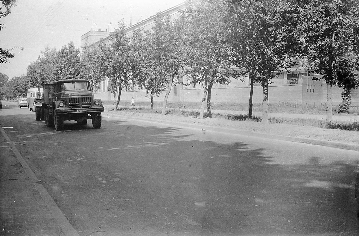 Санкт-Петербург, № 81-90 ЛЕП — ЗИЛ-131В; Санкт-Петербург — Исторические фотографии (Автомобили)