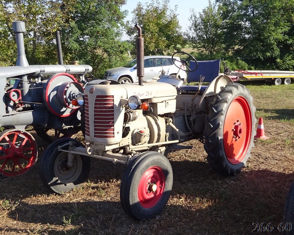 Венгрия, № (HU) U/N ST 0102 — Zetor 25, 25K; Венгрия — XV. Kiskunhalasi Veterán Traktorok és Motorok Találkozója