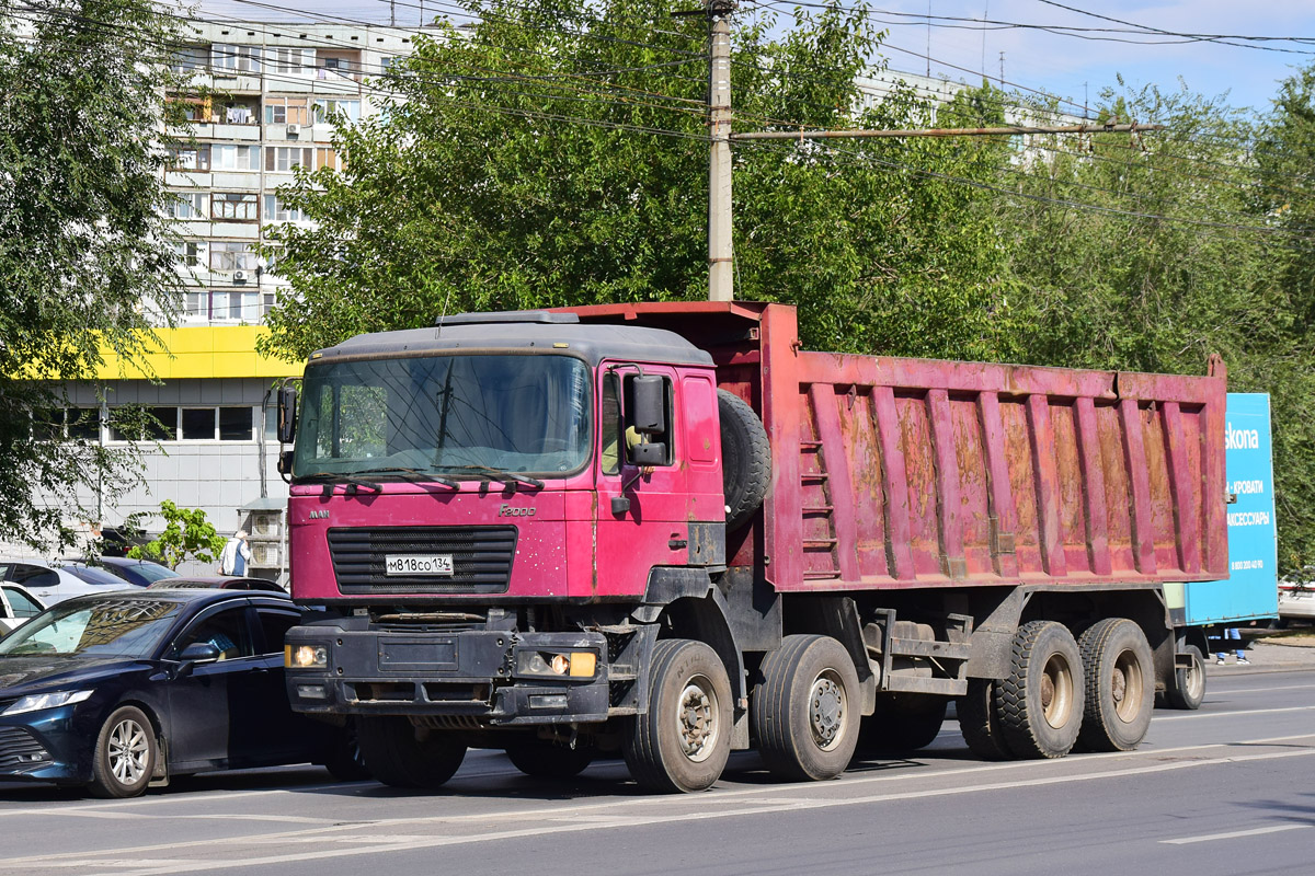 Волгоградская область, № М 818 СО 134 — Shaanxi Shacman F2000 SX331x