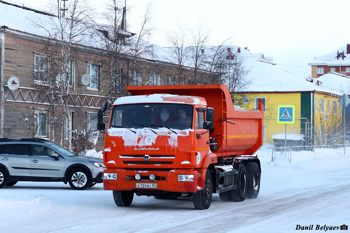 Ненецкий автономный округ, № А 124 ВС 83 — КамАЗ-65115-L4