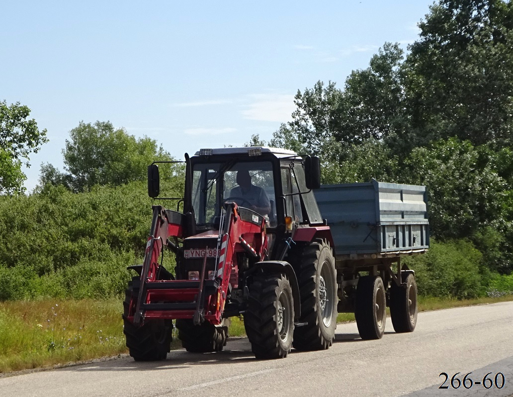 Венгрия, № YNG-988 — Беларус-820.4