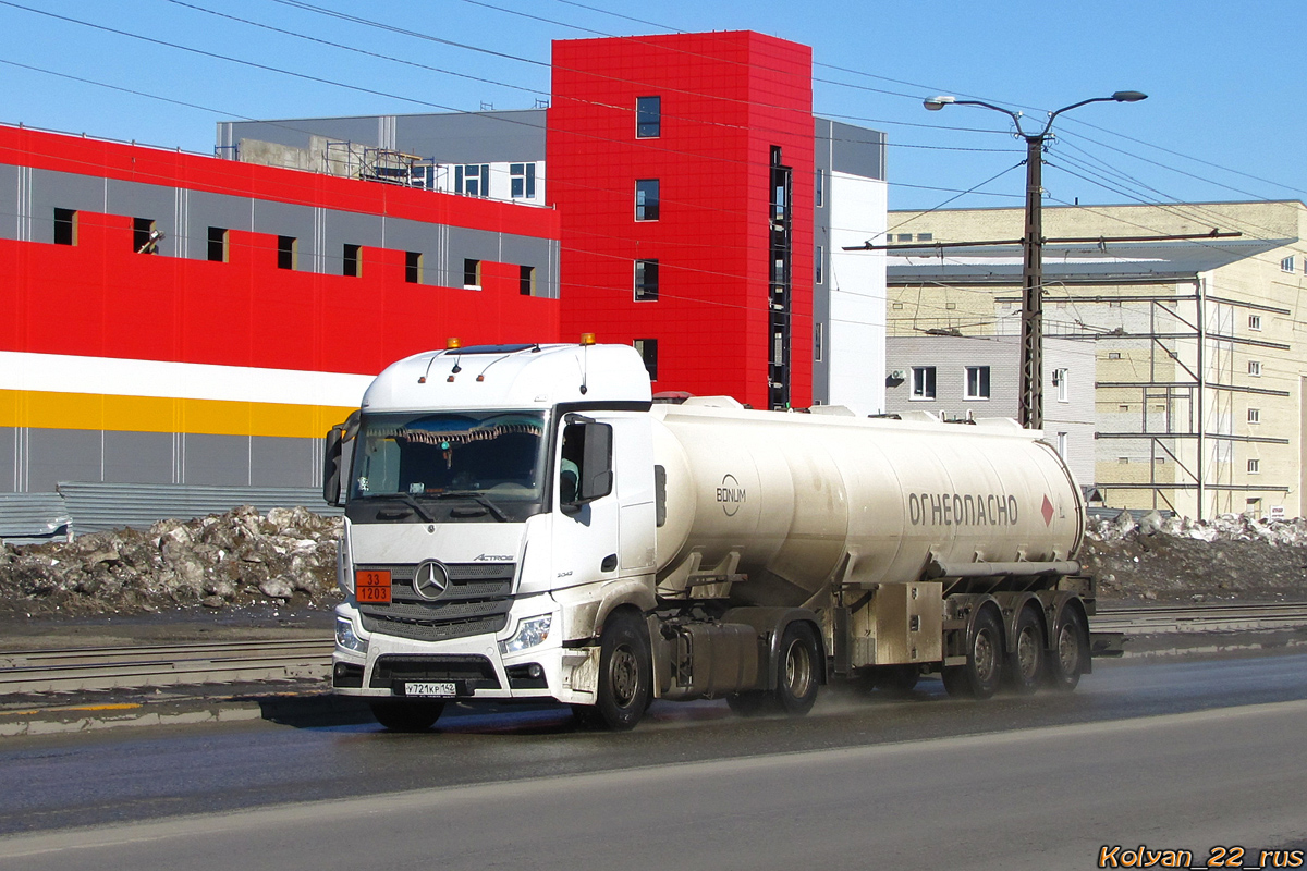 Кемеровская область, № У 721 КР 142 — Mercedes-Benz Actros '18 2042 [Z9M]