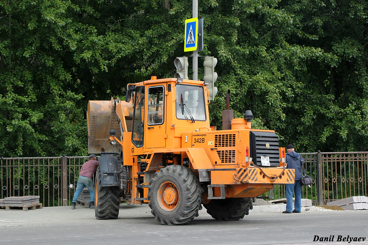 Свердловская область, № 9778 ЕА 66 — Амкодор-342В (ТО-28А)