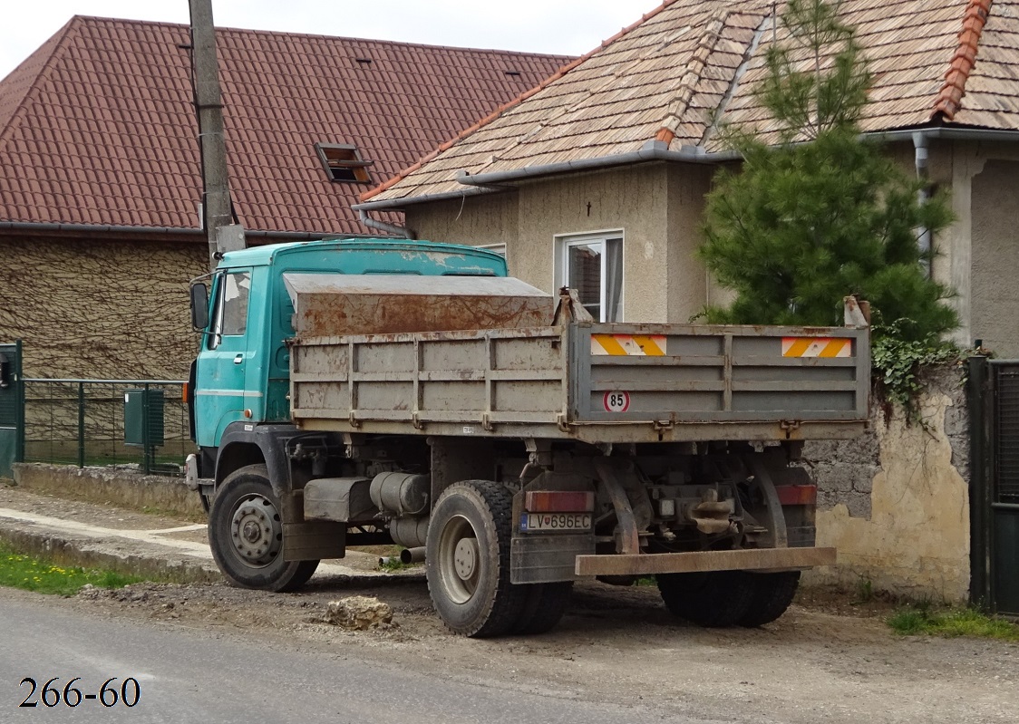 Словакия, № LV-696EC — LIAZ 150