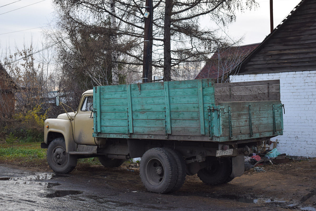 Алтайский край, № Р 983 УО 22 — ГАЗ-52-01