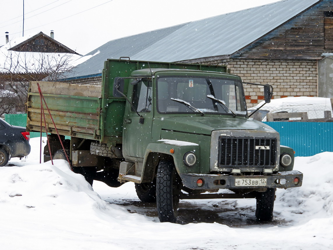 Кировская область, № Е 753 ВВ 12 — ГАЗ-33073