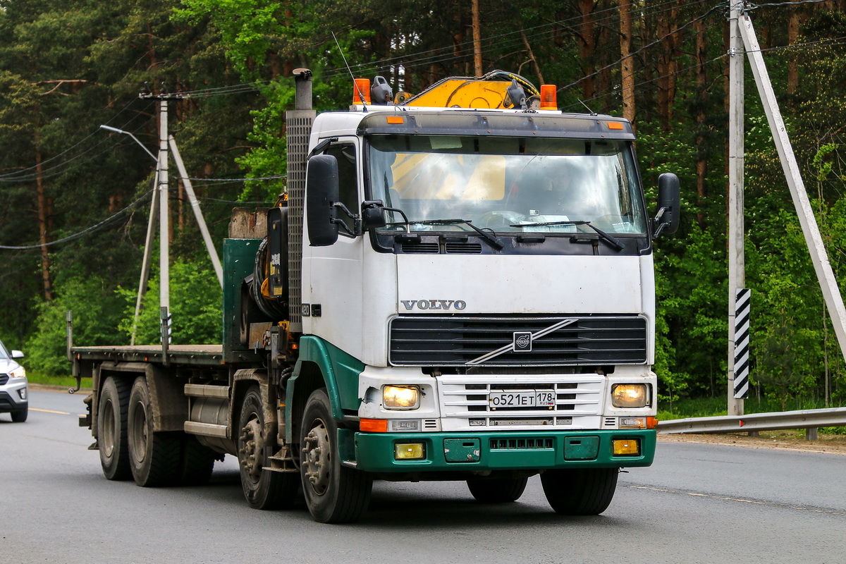 Санкт-Петербург, № О 521 ЕТ 178 — Volvo ('1993) FH12.420