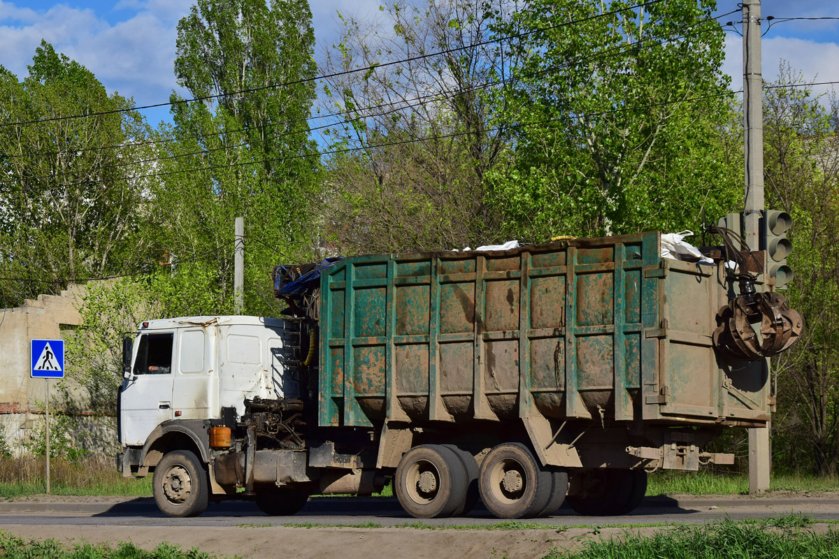 Волгоградская область, № К 181 НЕ 134 — МАЗ-6303A5