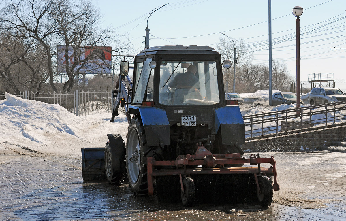 Омская область, № 3371 ОР 55 — Беларус-82.1