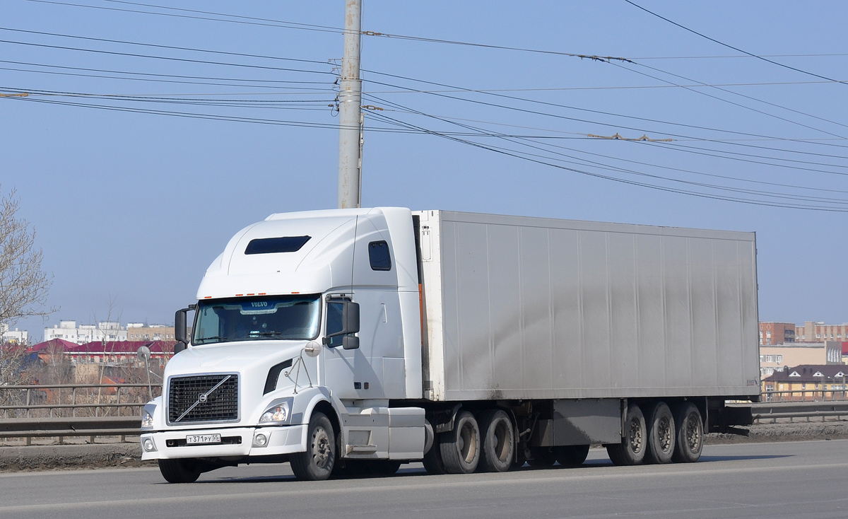 Омская область, № Т 371 РУ 55 — Volvo VNL670