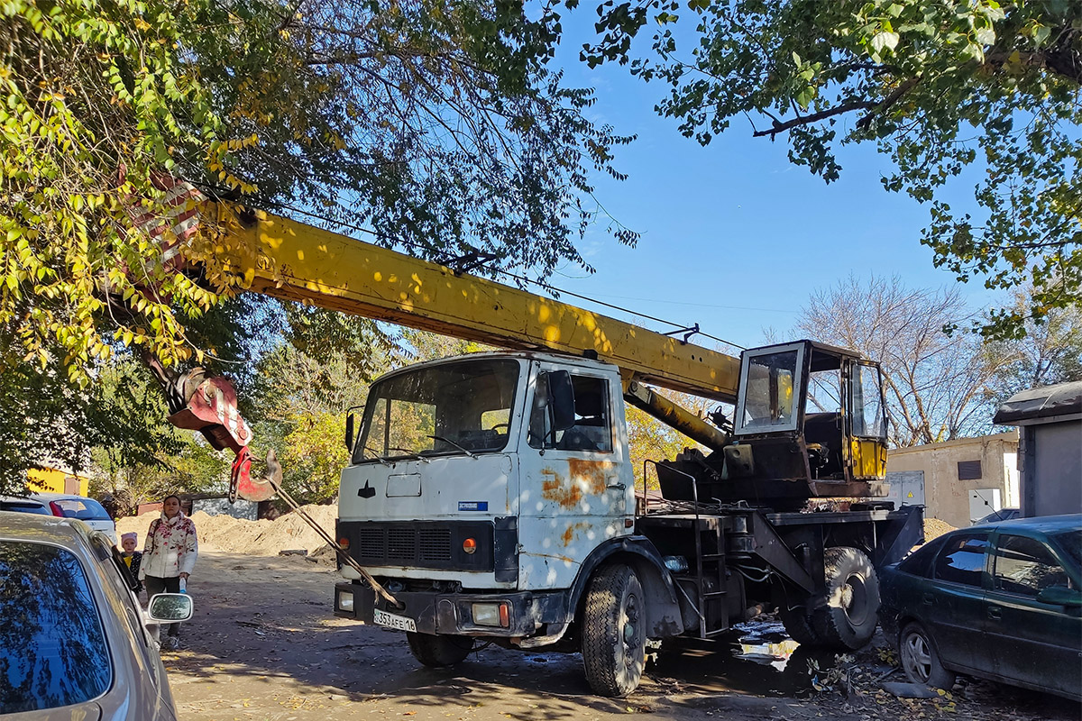 Восточно-Казахстанская область, № 353 AFE 16 — МАЗ-5337 [533700]