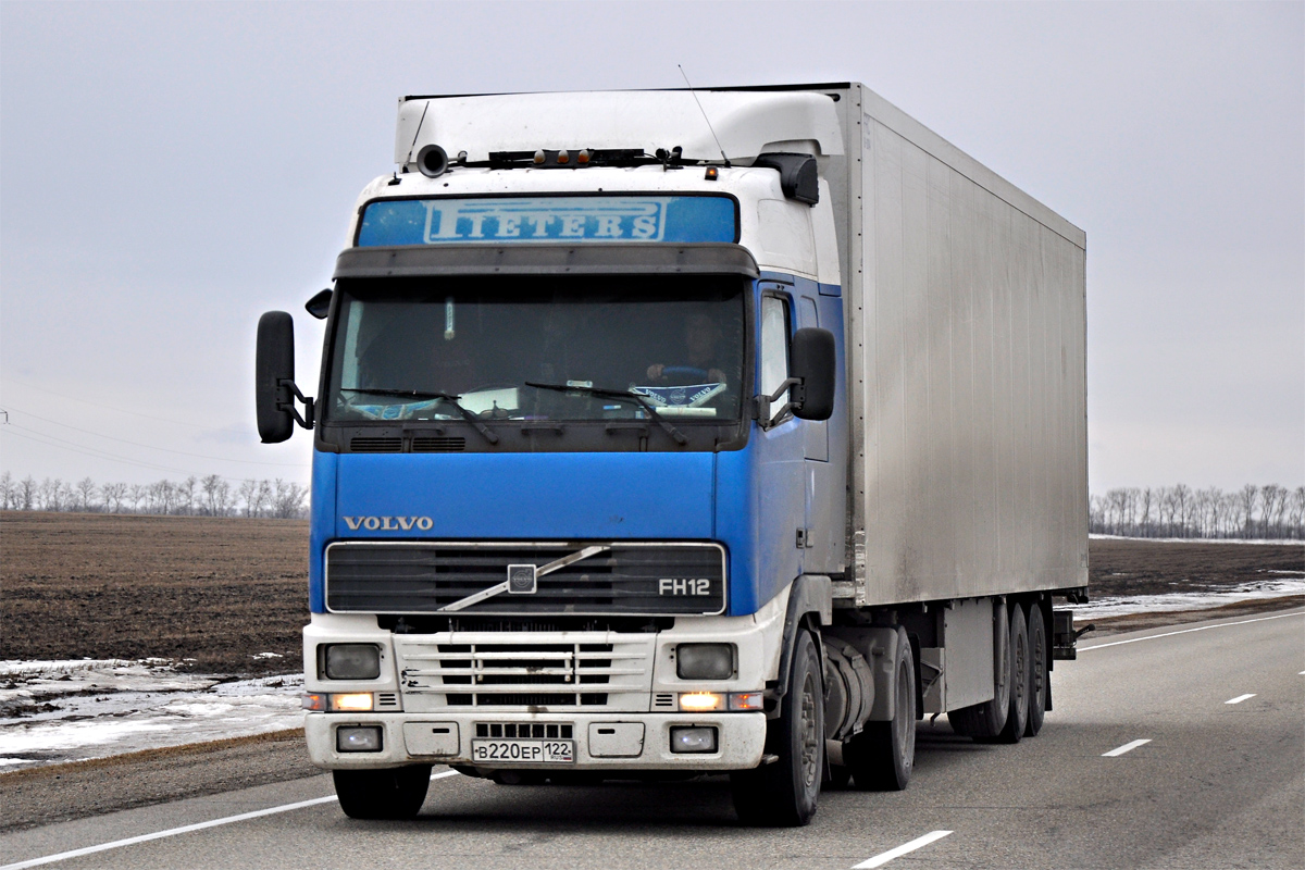 Алтайский край, № В 220 ЕР 122 — Volvo ('1993) FH12.380