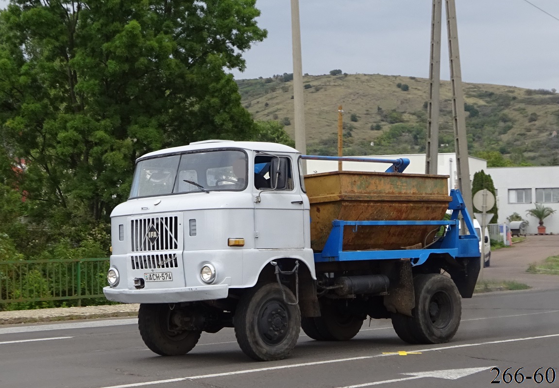 Венгрия, № ACH-574 — IFA W50LA/K, LA/Z; Венгрия — Сбор винограда в Венгрии