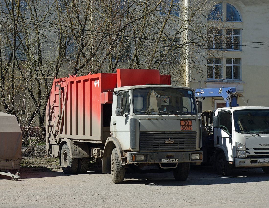 Вологодская область, № Е 775 СР 35 — МАЗ-5337 [533700]