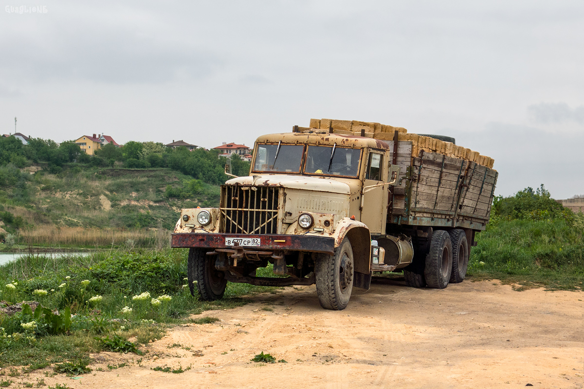 Крым, № В 437 СР 82 — КрАЗ-257Б1