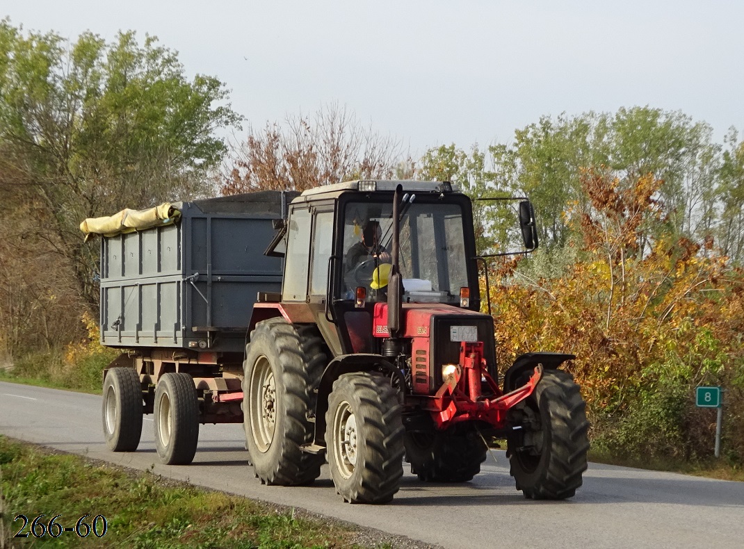 Венгрия, № YJU-040 — Беларус-820.4