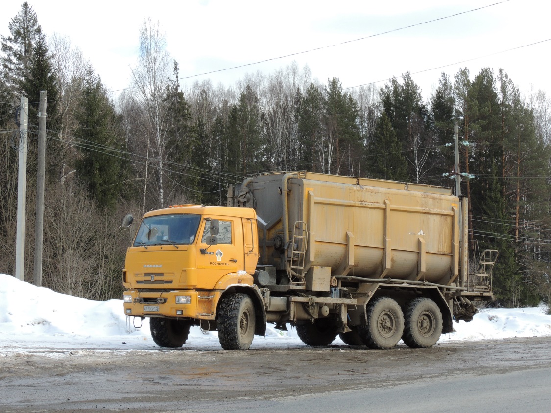 Удмуртия, № А 470 СР 123 — КамАЗ-43118-46