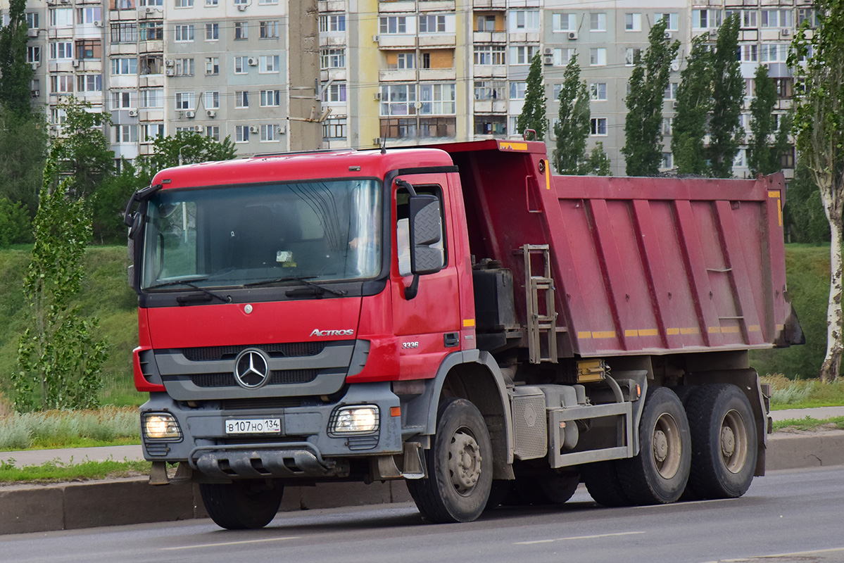 Волгоградская область, № В 107 НО 134 — Mercedes-Benz Actros '09 3336 [Z9M]