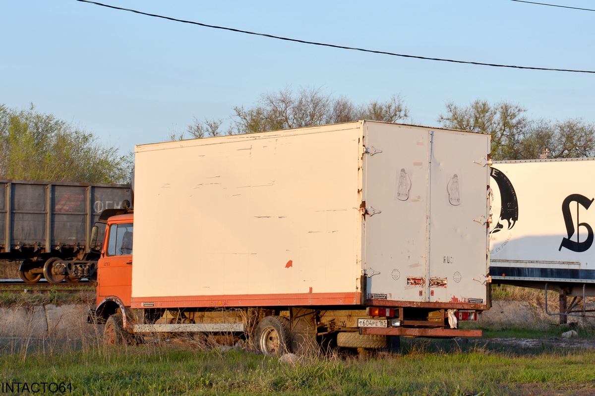 Ростовская область, № Т 604 РЕ 161 — Mercedes-Benz LP (общ. мод.)