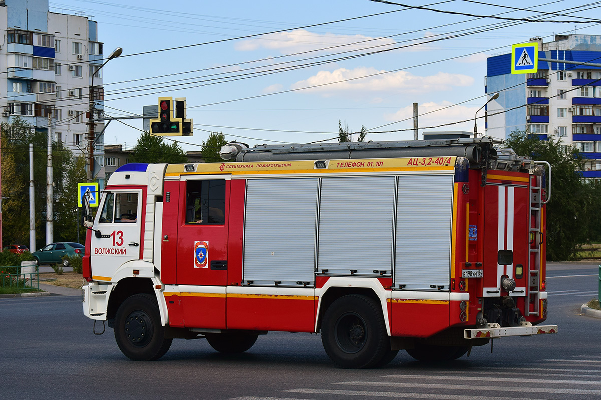 Волгоградская область, № В 198 УМ 134 — КамАЗ-5387-RF [53870F-R]