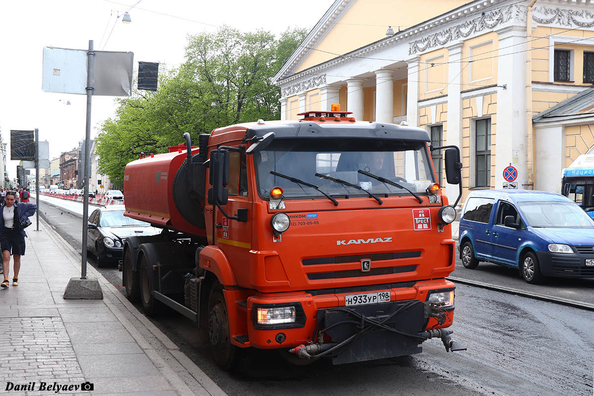 Санкт-Петербург, № Н 933 УР 198 — КамАЗ-65115 (общая модель)