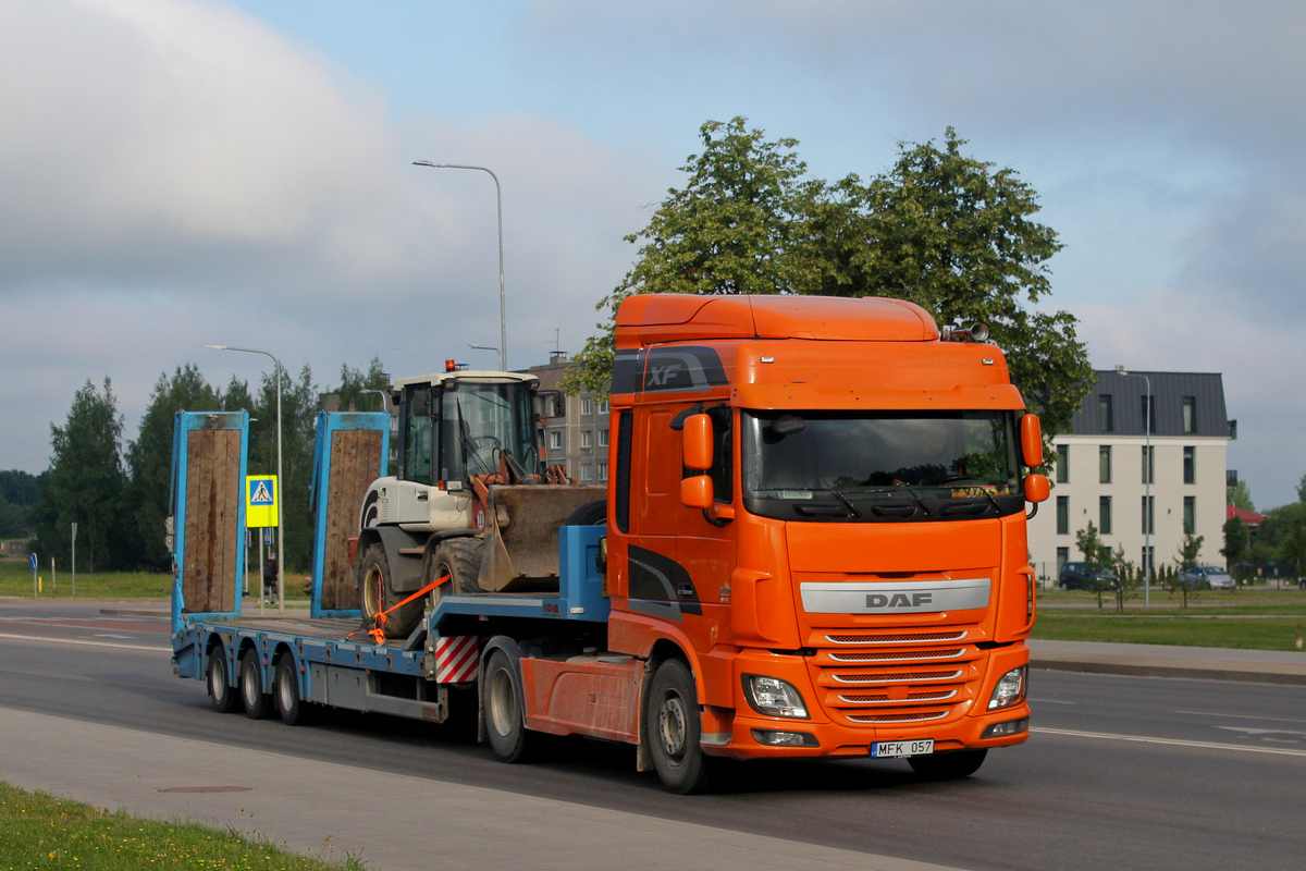 Литва, № MFK 057 — DAF XF Euro6 FT; Литва — Спецтехника с нечитаемыми (неизвестными) номерами