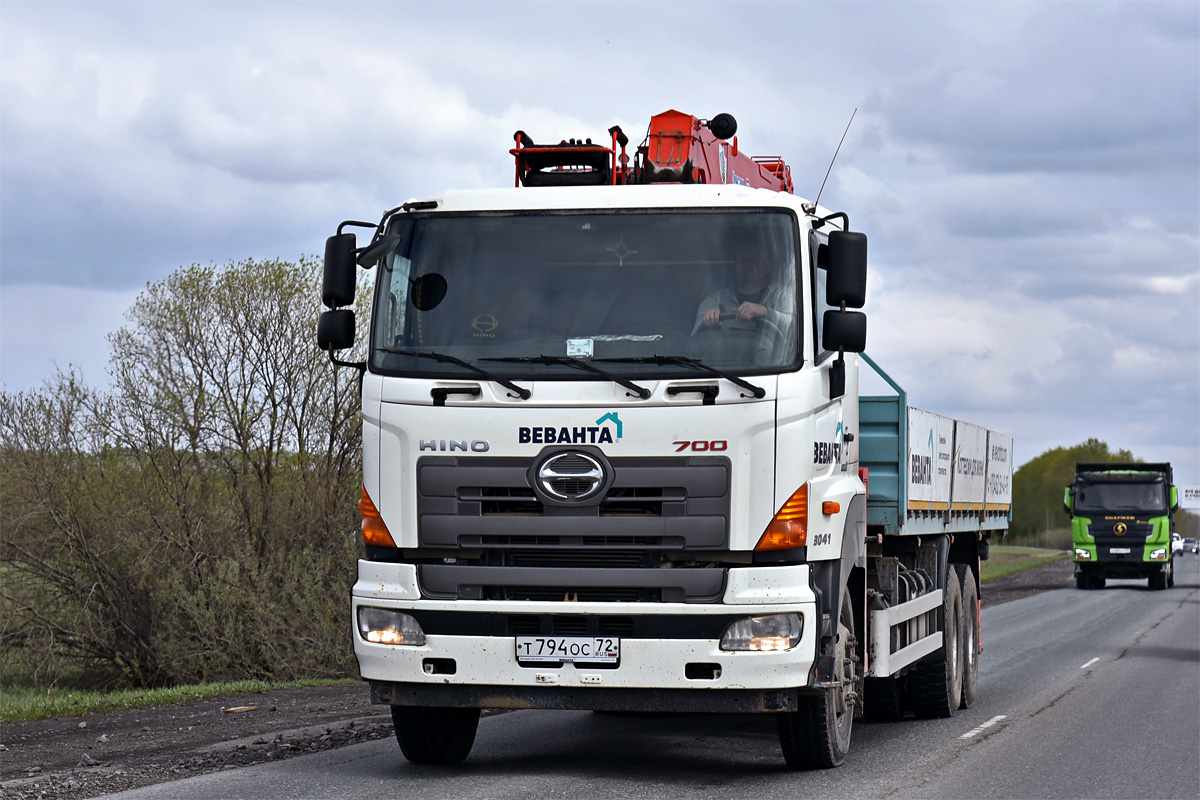 Тюменская область, № Т 794 ОС 72 — Hino 700