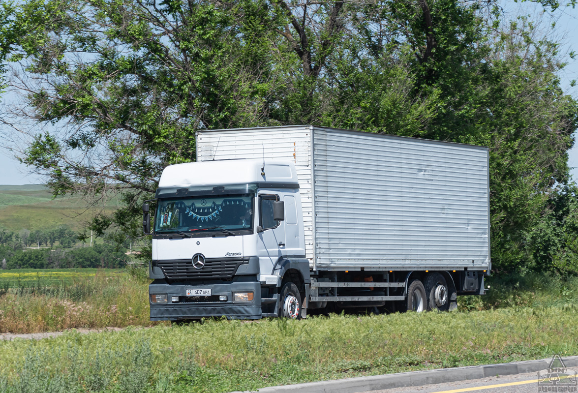 Киргизия, № 01 407 APA — Mercedes-Benz Atego (общ.м)