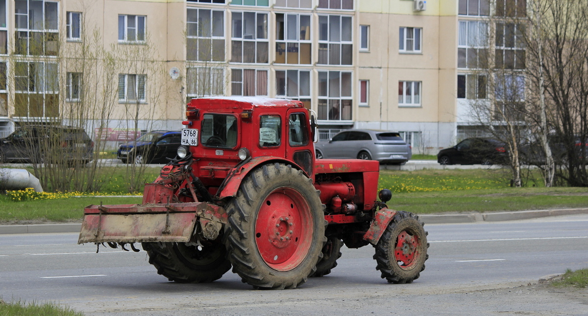 Ханты-Мансийский автоном.округ, № 5768 НА 86 — Т-40АМ