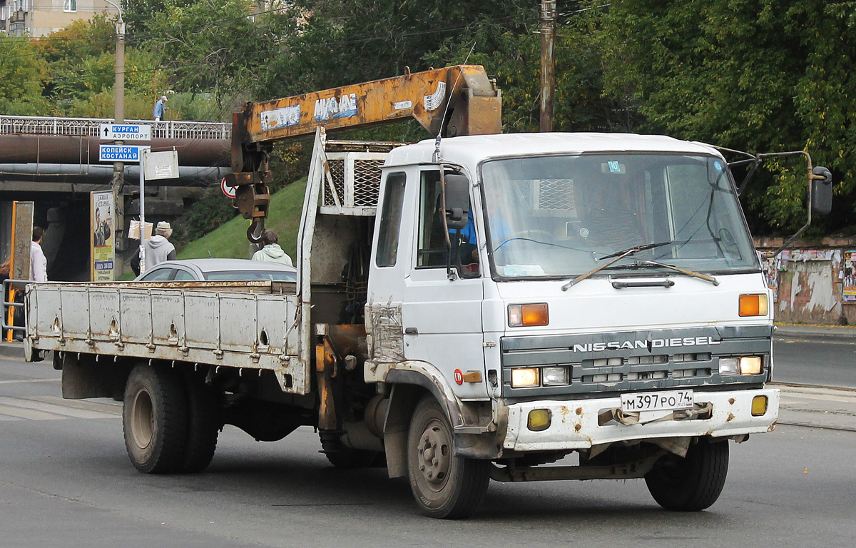 Челябинская область, № М 397 РО 74 — Nissan Diesel Condor