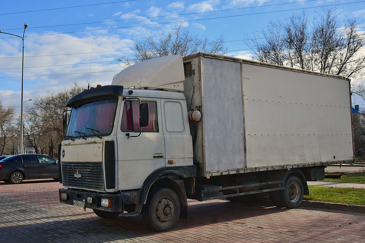 Волгоградская область, № М 740 ОА 134 — МАЗ-437040 "Зубрёнок"