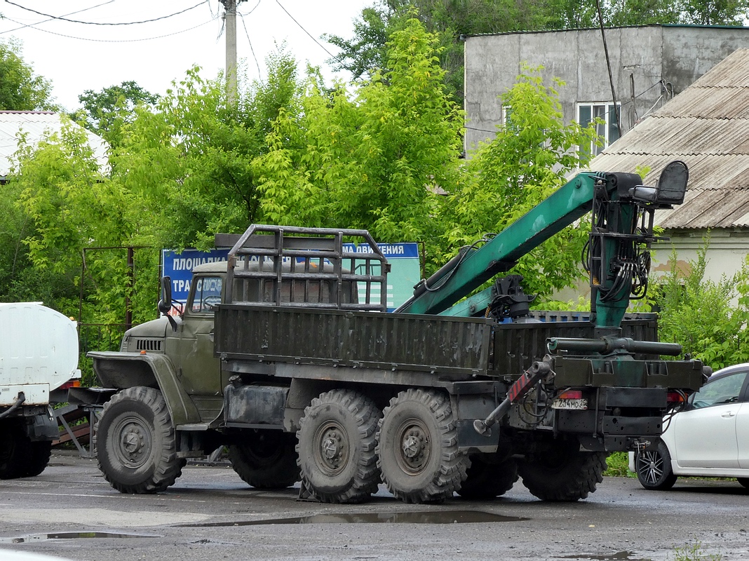 Приморский край, № Т 214 МО 25 — Урал-4320-01