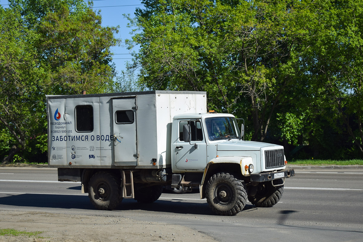 Алтайский край, № Е 094 НО 22 — ГАЗ-3308 «Садко»