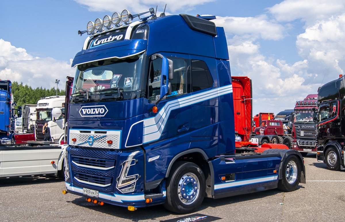 Калининградская область, № Р 909 ХМ 39 — Volvo ('2020) FH.500 [X9P]; Московская область — Фестиваль TruckDay 2024 — июнь