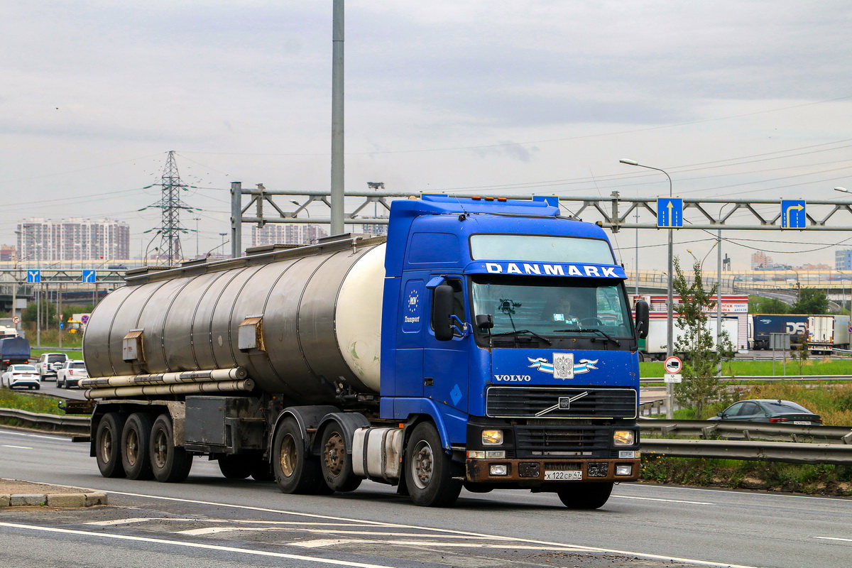 Ленинградская область, № Х 122 СР 47 — Volvo ('1993) FH12.460