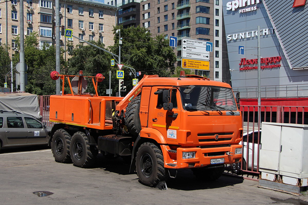 Москва, № Е 405 ВК 799 — КамАЗ-43118-46