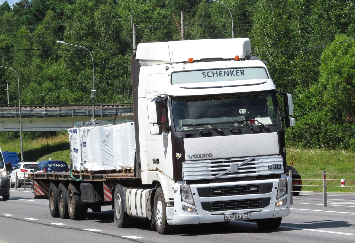 Новгородская область, № Е 636 НВ 53 — Volvo ('1993) FH12.420