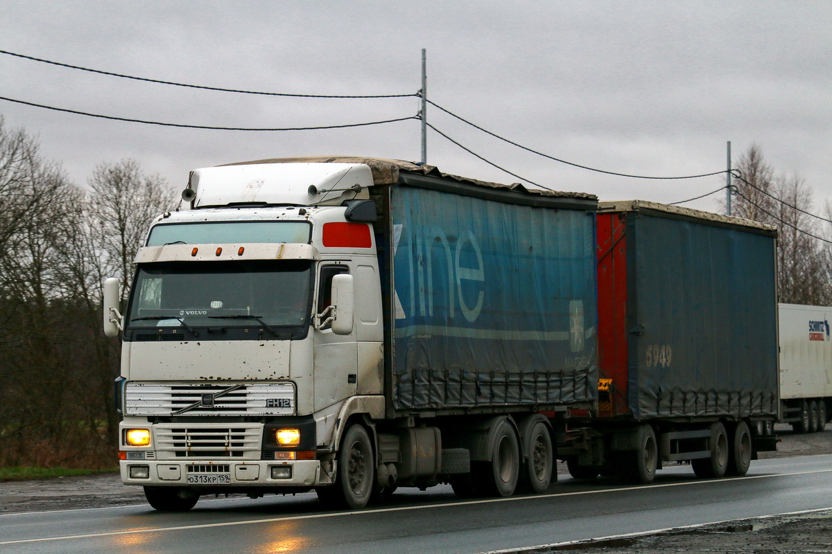 Пермский край, № О 313 КР 159 — Volvo ('1993) FH12.420