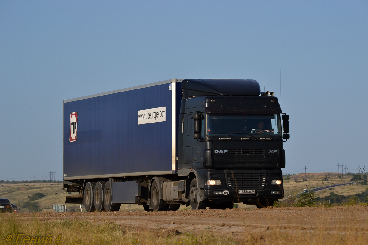 Брянская область, № Н 585 КВ 32 — DAF XF95 FT