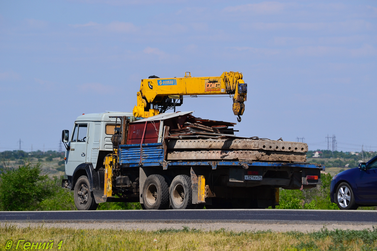 Волгоградская область, № Х 521 КН 34 — КамАЗ-53212